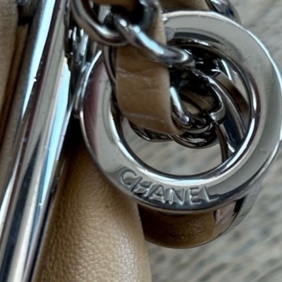 💕Chanel Ultimate Foldover Bag - Picture 10 of 14